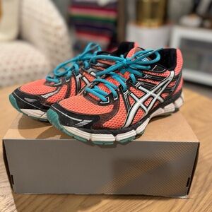 Asics GT 2000 T2K7N